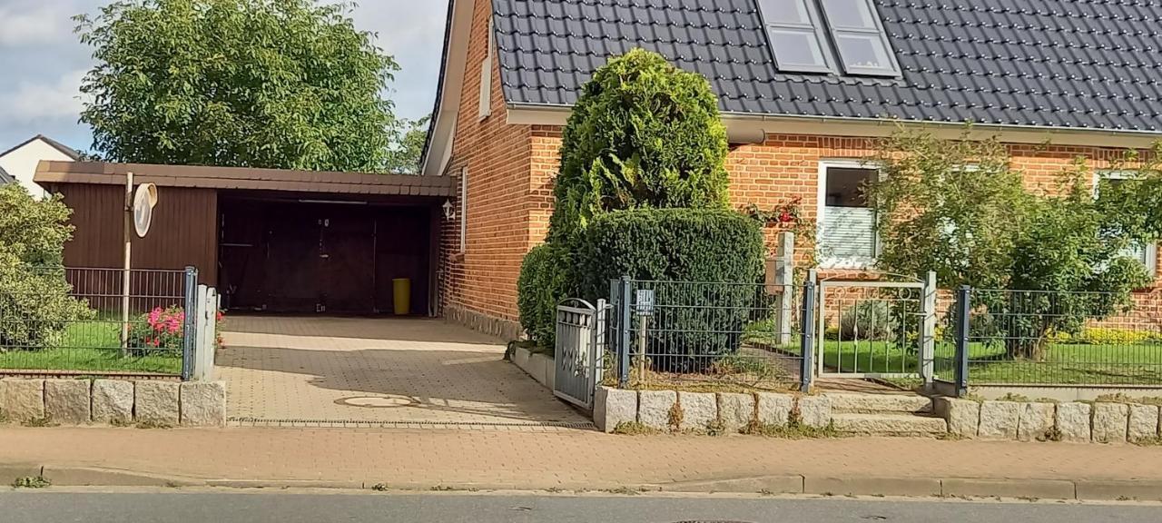 Ferienwohnung Vor Den Toren Luebecks Herrnburg Bagian luar foto